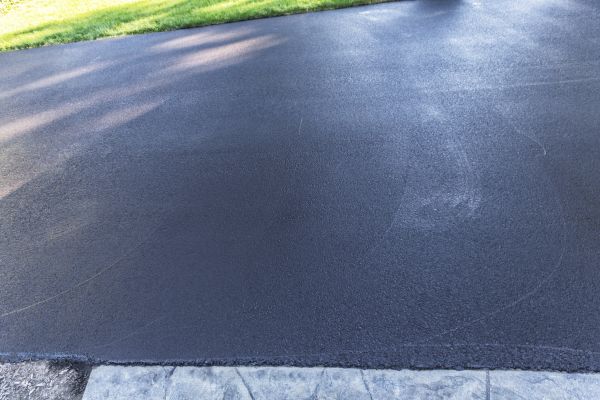 Cost of Residential Blacktop Service in Benton