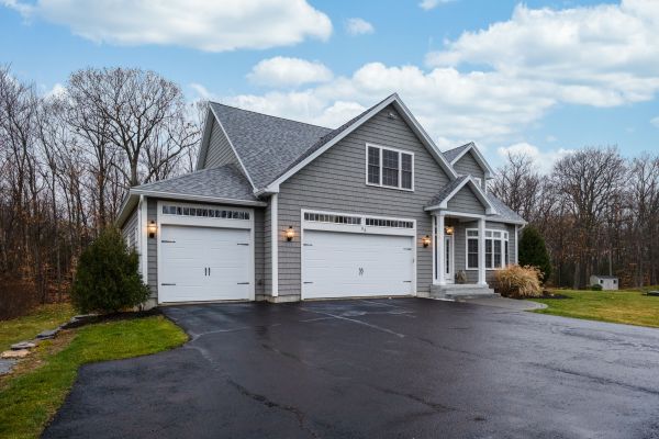 Driveway Asphalt Replacement in Benton